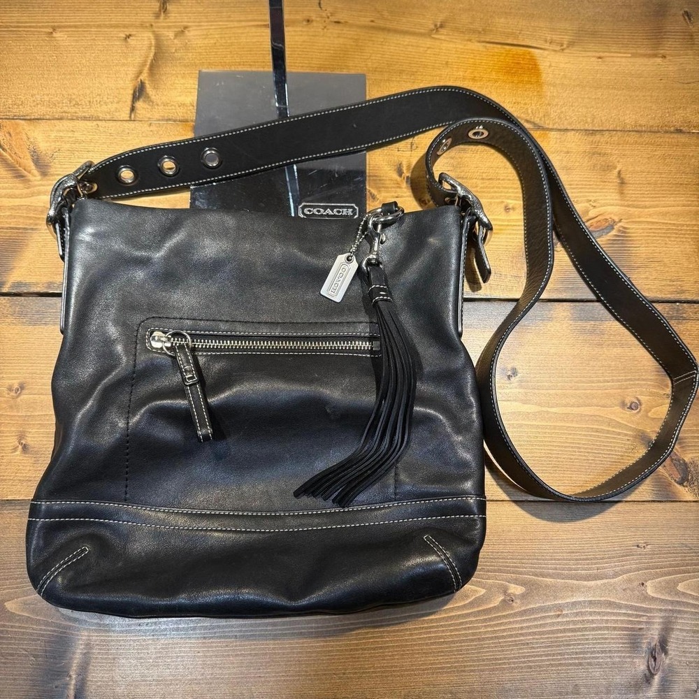 Vintage Coach Legacy Slim Duffle Crossbody Bag 1415 Black Leather Hangtag Tassel